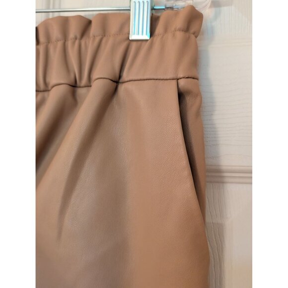 The Drop Womens Tan Faux Leather High-Waisted Shorts Size L Cute Fall Clothing - Picture 4 of 11